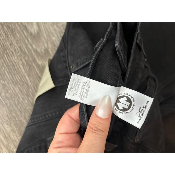 NWT Everlane The Original Cheeky Jean Black Size 25 Crop - Picture 6 of 8